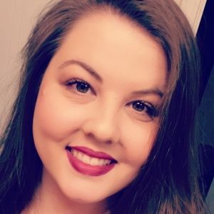 Meet your Posher, Desirae